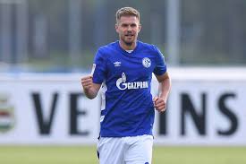 Auch beim hsv, der seinen torjäger simon terodde an die konkurrenz aus schalke verloren hat, sind die erwartungen nach drei vierten plätzen und starker konkurrenz etwas bescheidener. 73kbny5edjjvmm