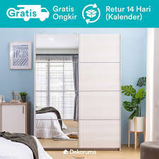 Lihak juga ide dekorasi desain lemari pakaian minimalis 3 pintu model lain yang tentunya bisa di pilih. Jual Dekoruma Kazu Lemari Pakaian 2 Pintu Sliding Door Cermin Atau Pintu Geser 150 Cm Minimalis Dari Kayu Olahan Terbaru Juli 2021 Blibli