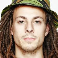 Todd Burr (@TOOBUSYTODD)