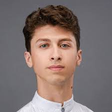 Derrian Raffaelli's Instagram, Twitter & Facebook