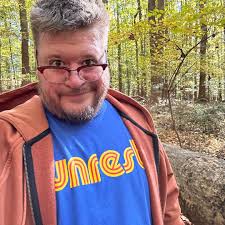 I just turned from Harford onto Taylor and saw thick black smoke billowing  below the shopping center. Anyone know what's