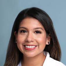 Raquel Otero's Instagram, Twitter & Facebook