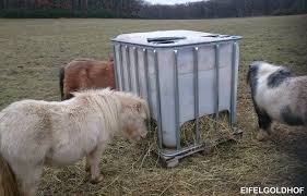 Horse slow feeder hay feeder for horses horse stalls horse barns diy hay feeder goat feeder horse barn designs horse crafts tallit. Diy Hay Feeder Love This Sonovet Equine Therapy Facebook