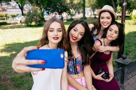 Would you like coming here and learn our language? Dressing In Spain Ics