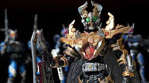 One of the riders in kamen rider blade. Toy Review S I C Kamen Rider Blade Garren King Form Hobby Japan Limited Youtube