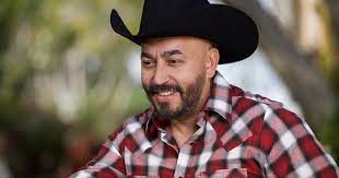 This gentleman, now known as lupillo rivera, is a singer who began his singing career back in 1992. Lupillo Rivera Confesses Why He Divorced Mayeli Alonso World Today News