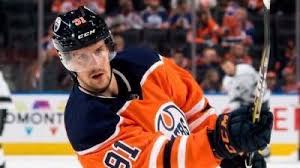 Edmonton center gaetan haas has decided to head back home. Gaetan Haas Von Den Edmonton Oilers Leistet Im Schatten Der Superstars Wichtige Arbeit