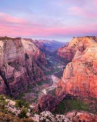 Observation Point Zion National Park Utah I Ve Been Wanting To Be At Observation Point For Zion National Park Zion National Park Utah National Parks
