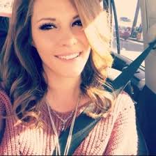 Vicky Rollins (vickylynn1992)