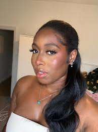 Hi anyone have any last minute appointment today or tomorrow for russian  lashes?