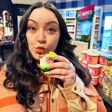 The forecast? 100% chance of paradise 🌺☀️ 🏝️ Tropical scents are HERE!