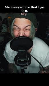 Sherri Golding's Instagram, Twitter & Facebook