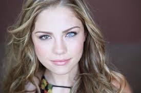 Rebekah Turner's Instagram, Twitter & Facebook