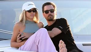 A timeline of their relationship read article there's nothing that i would love more than to see you live your life and grow old with someone, be happy. Scott Disick Sofia Ritchie Hit Pause On Relationship As He Flirts With Kourtney Kardashian