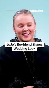 Jojo Siwa Confirms Relationship with Chris