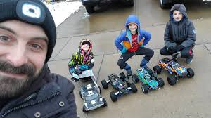 RC Cars and Planes Enthusiasts Sharing Experiences