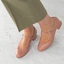 CHLOÉ Mary Janes - Nude pink - Bohemian Shoes - Midi heeled Mary Janes