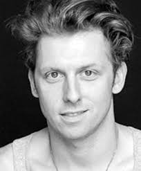 Leo Ash Evens (Performer)