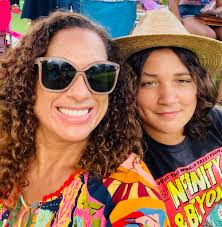 Hi all! I just wanted to introduce myself and share a photo I took! Thank  you so much for the invite!! I just found out that my husband has been  cheating on