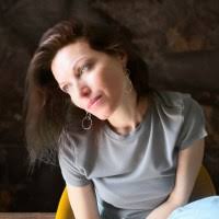 Navigating Luna Keller's “Ocean Inside Of Me”