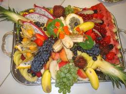 Das Auge Isst Mit 51 Kreative Ideen Fur Kalte Platten Deko Feiern Zenideen Das Auge Isst Mit Buffet Essen Essen Dekorationen