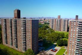 Bronx hayvanat bahcesi 10 dakikalık sürüş uzaklığındayken new york laguardia havalimanı araçla 20 dakikada ulaşılır. Area Property Sells Bronx Apartment Complex For 51 5m Nelson Management Group