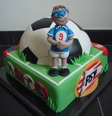 Soccer Birthday Cakes For 10 Year Old Boy Birthday Cake For Soccer Boy Made By Wendy Franssen Birthday Desserts Soccer Cake Sport Cakes