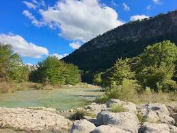 17 Places to Find Texas Wildflowers
