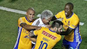 Jun 27, 2021 · advíncula, de 31 años, tiene contrato hasta 2023 con el rayo, que en 2019, con el equipo en segunda, hizo una fuerte apuesta por el jugador al pagar tres millones de euros al tigres mexicano. Tigres De Luis Advincula Igualo Ante Chivas En La Primera Final Del Clausura 2017 Peruanos En El Extranjero El Bocon