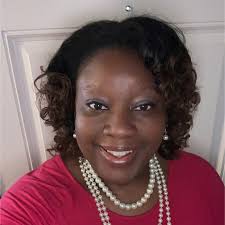 Miranda Lozier's Instagram, Twitter & Facebook