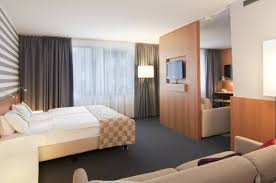 Hier finden sie die wichtigsten hotelinformationen. Holiday Inn Vienna City Vienna Austria Hotelbama