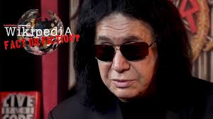 American rock group kiss arrive at london airport for their first european tour, already sporting black and silver make up and costumes. How To Look Like Gene Simmons Youtube