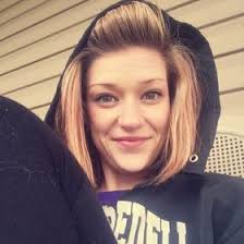 Ali Shoemaker (alibehawwt)