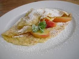 Crepes Mit Karamellisierten Apfeln Von Nella Chefkoch Rezepte Crepes Lebensmittel Essen