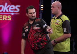 Prior to the masters, jonny clayton was not even in the premier league discussion. Clayton Ends Van Gerwen S Masters Reign Pdc