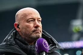 Alan Shearer sent nine-word text after Arsenal knocked out of Carabao Cup  by Newcastle