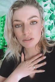 Annie Lennox's daughter left shaken after witnessing 'horrible' car crash