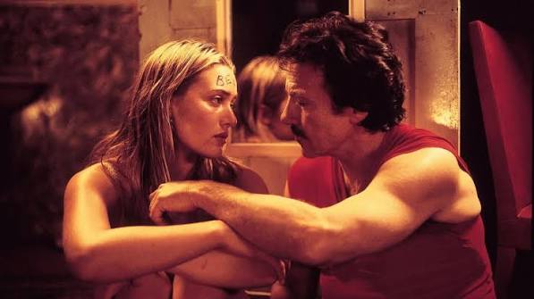 Holy Smoke! (1999) | MUBI