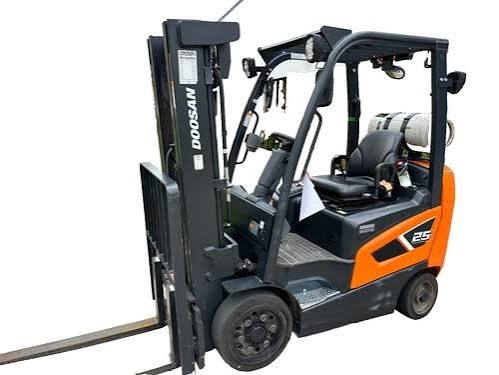 Doosan D90S-5 Forklift