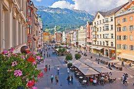 Traunstein ist eine einkaufsstadt mit flair und verfügt über ein breites angebot an gütern des täglichen bedarfs und ein großes warenangebot in den fachmarktzentren. Stadtetrips Bernau Am Chiemsee