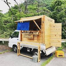 百番珈琲さんはinstagramを利用しています 営業申請取得後 初出動 増富温泉街でオープンしてます 百番 コーヒースタンド coffeestand 北杜市カフェ 移動販売 キッチンカー モバイルハウス 屋台 増富 移動式コーヒーショップ 移動販売 移動式カフェ