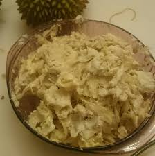 Durian ini merupakan jenis durian yang berkulitas dan mutunya sangat baik, sehinga ia menjadi memanennya pun dapat dilakukan dalam 3 kali dalam setahun. Sir Zayn On Twitter Durian Dengan Timun Menggolek Kena Kena Golek Pun Kena Whether The Durian Hits The Cucumber Or The Other Way Round It S Going To Be Bad For The