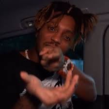 Aaron Beeks (@aaron.beeks)'s videos with roses