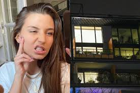 She is an actress, known for vihaaja (2020), kobiety mafii (2018) and metsäleiri (2020). Julia Wieniawa Cieszy Sie Juz Z Nowego Mieszkania Chwali Sie Stylowymi Wnetrzami