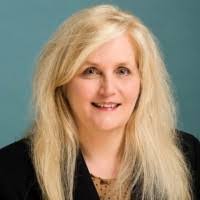 Lisa Rodgers's Instagram, Twitter & Facebook