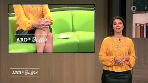 People who liked kamilla senjo's feet, also liked Fatma Mittler Solak Kinder Fatma Mittler Solak 2020 Dating Net Worth Tattoos Smoking Body Measurements