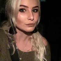 40+ "Amber Davison" profiles