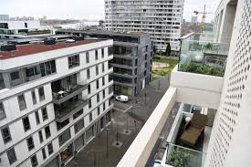 According to him, a website communicates a specific thing, and he does not want to be tied down to that. Te Gast Bij De Eerste Bewoners Van Nieuw Zuid De Identitei Antwerpen Gazet Van Antwerpen Mobile