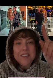 Lisa Hochstein Thumbs