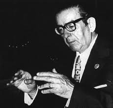 CRÍTICA: LA REAL ORQUESTA SINFÓNICA DE SEVILLA RINDE HOMENAJE AL MAESTRO  QUIROGA. Por J. J. Ponce